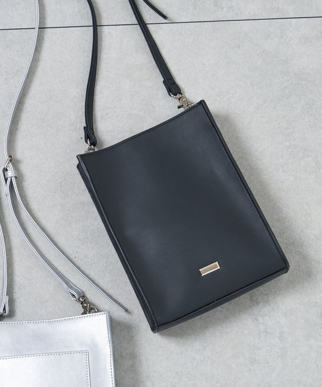 プレート付きブラック(柄1)