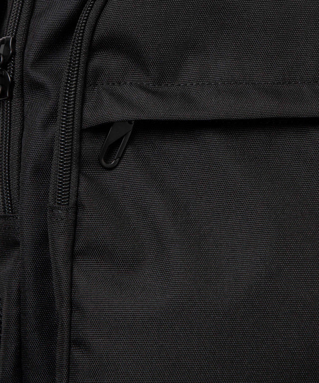 アクティブデイリーユースバックパック