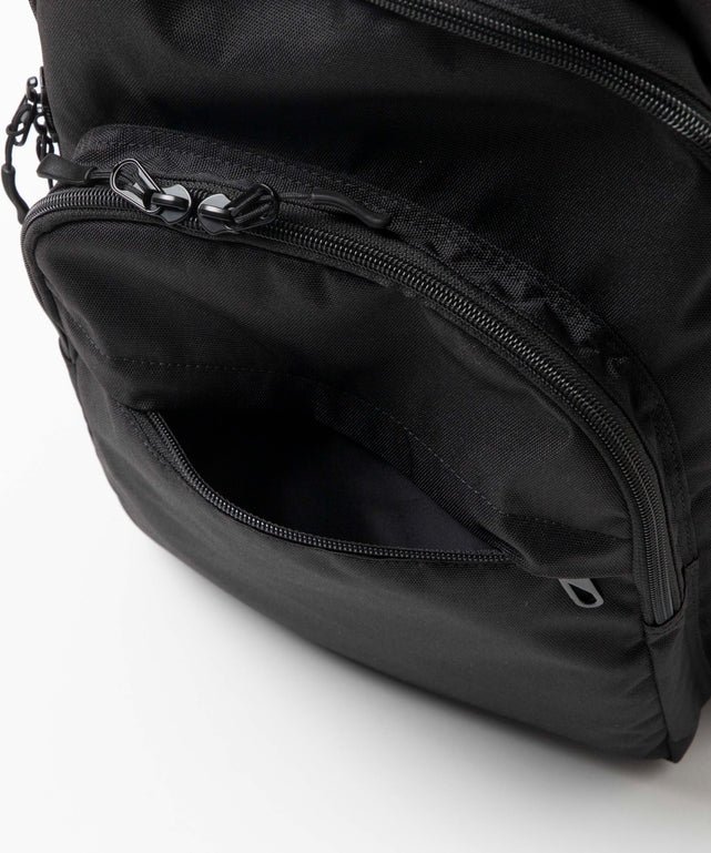 アクティブデイリーユースバックパック