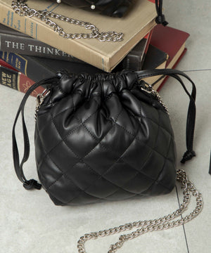 キルティングブラック