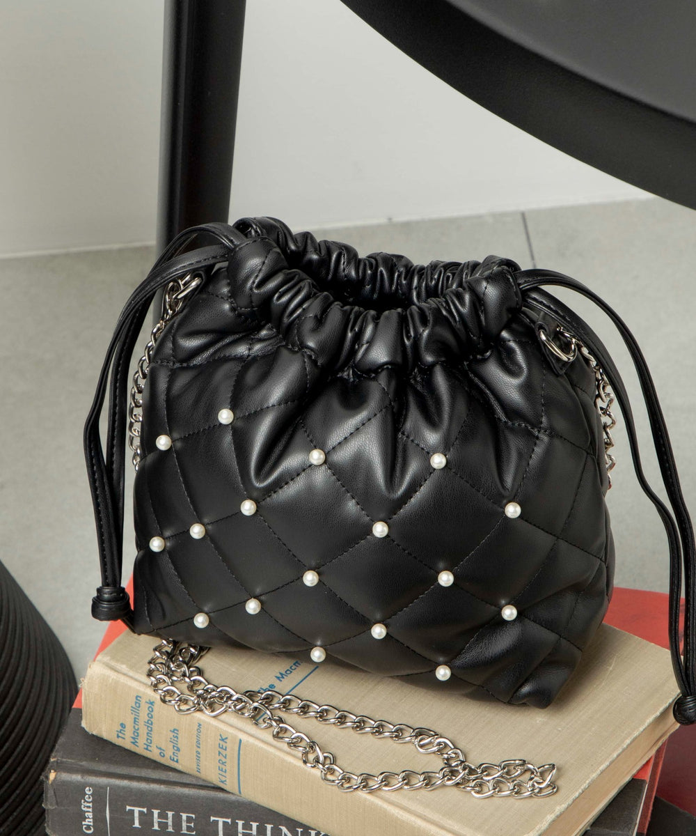 キルティングパールブラック