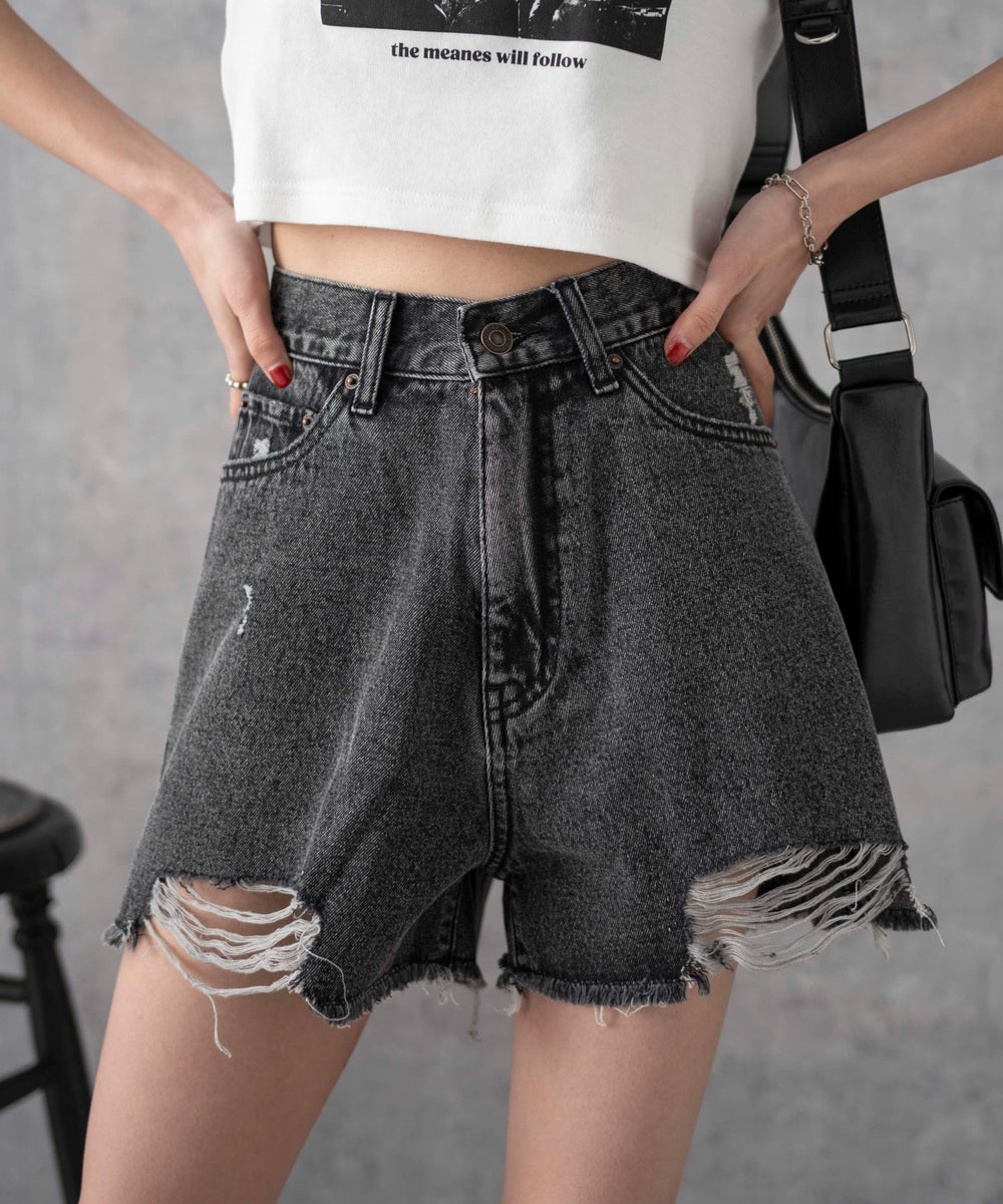 ブラックその他　モデル:161cm M着用