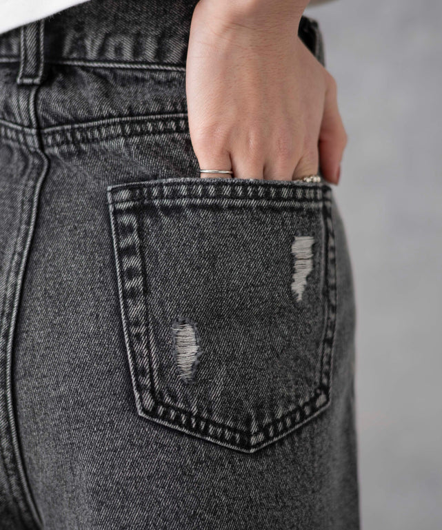 ブラックその他　モデル:161cm M着用