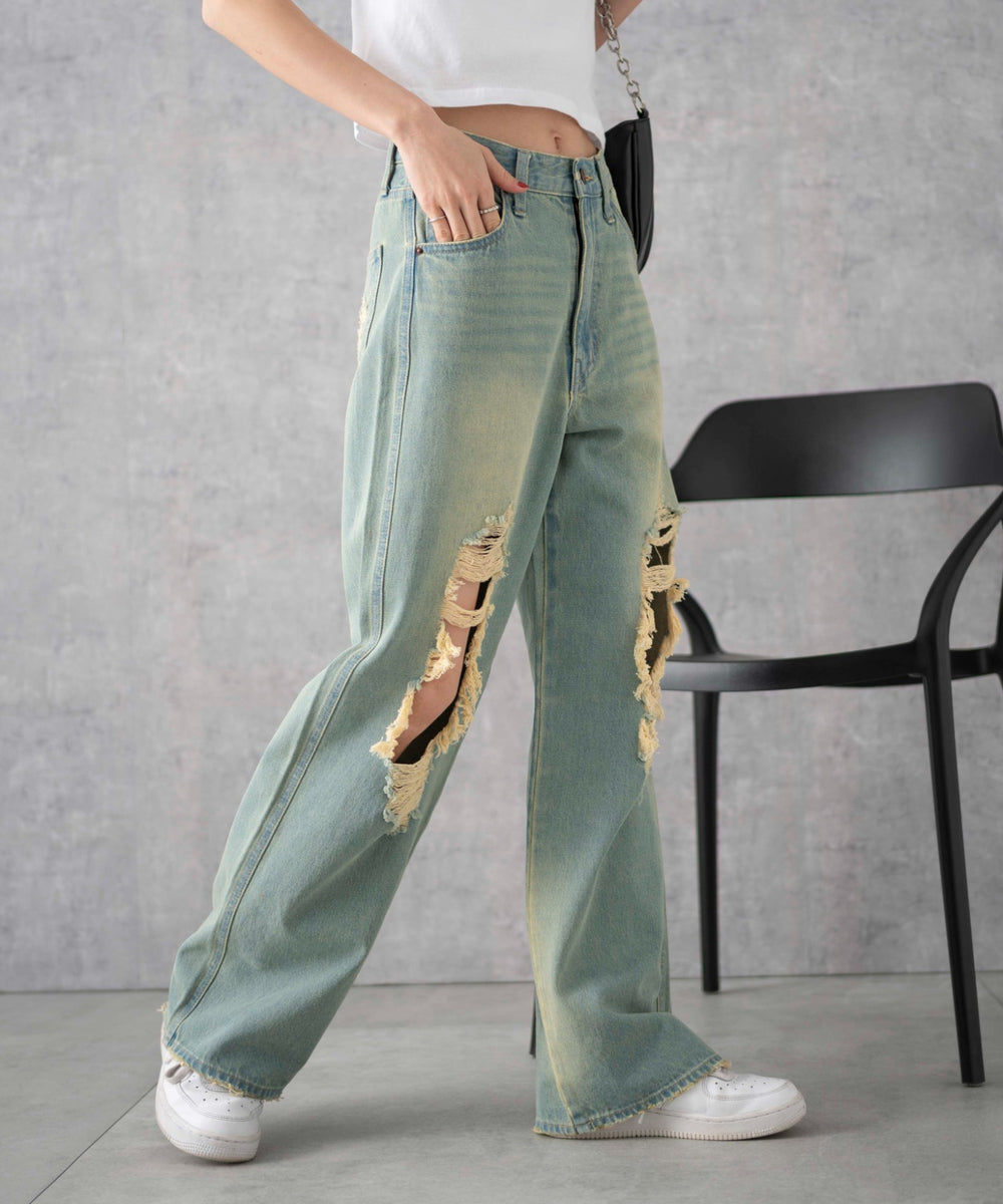 インディゴ淡オーバーダイ　モデル:161cm M着用