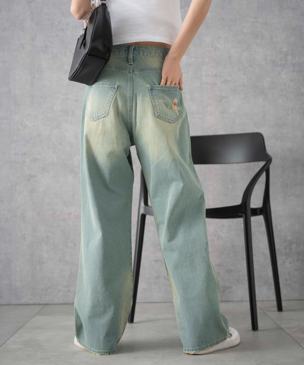 インディゴ淡オーバーダイ　モデル:161cm M着用