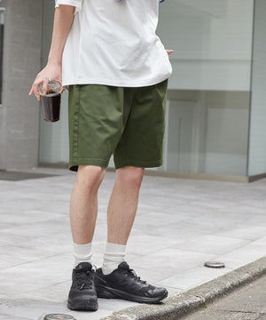 オリーブ モデル：172cm L着用