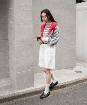 ホワイト  モデル：161cm S着用