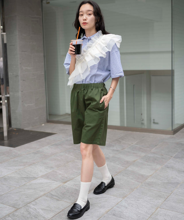 オリーブ  モデル：161cm S着用