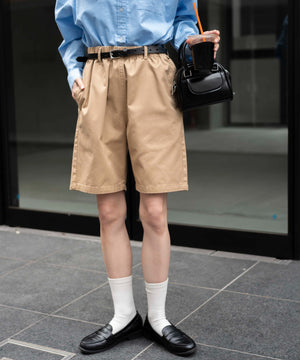 ベージュ  モデル：161cm S着用