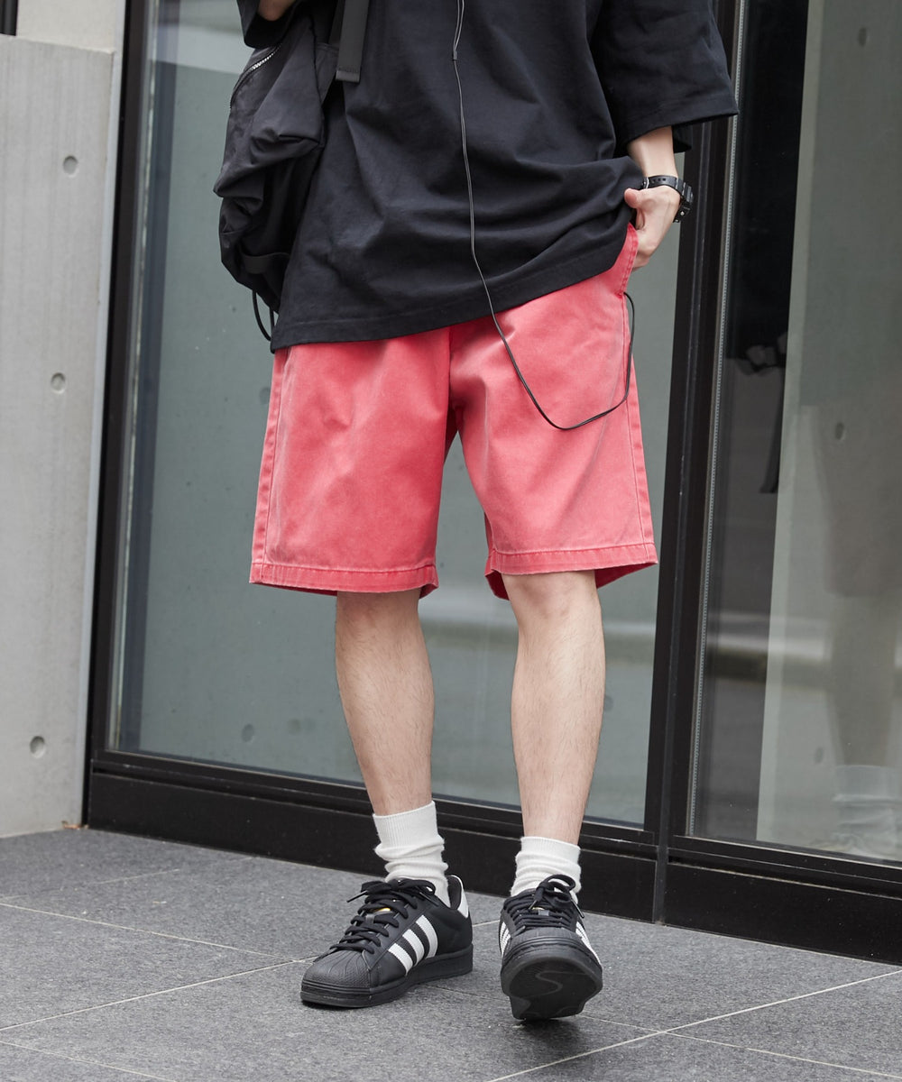 レッドその他 モデル：172cm L着用