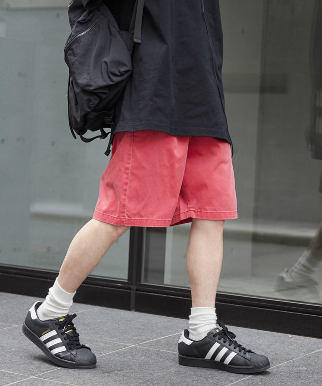 レッドその他 モデル：172cm L着用