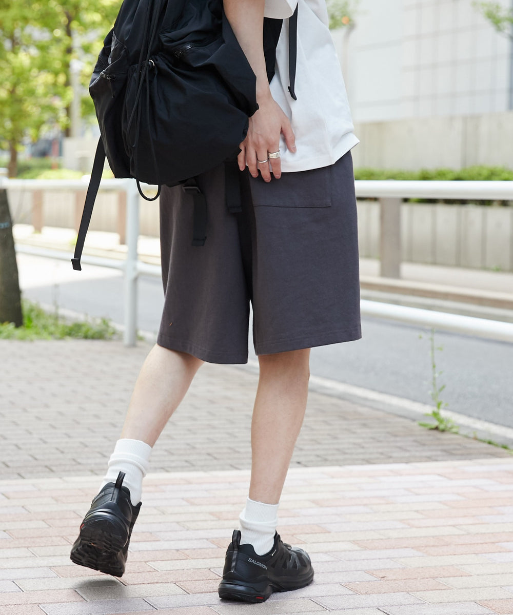 ブラックスミクロ モデル：173cm L着用