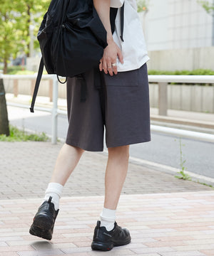 ブラックスミクロ モデル：173cm L着用