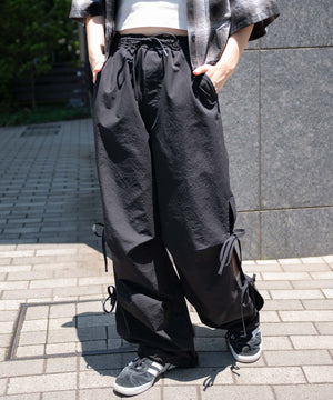 ブラック モデル：155cm M着用