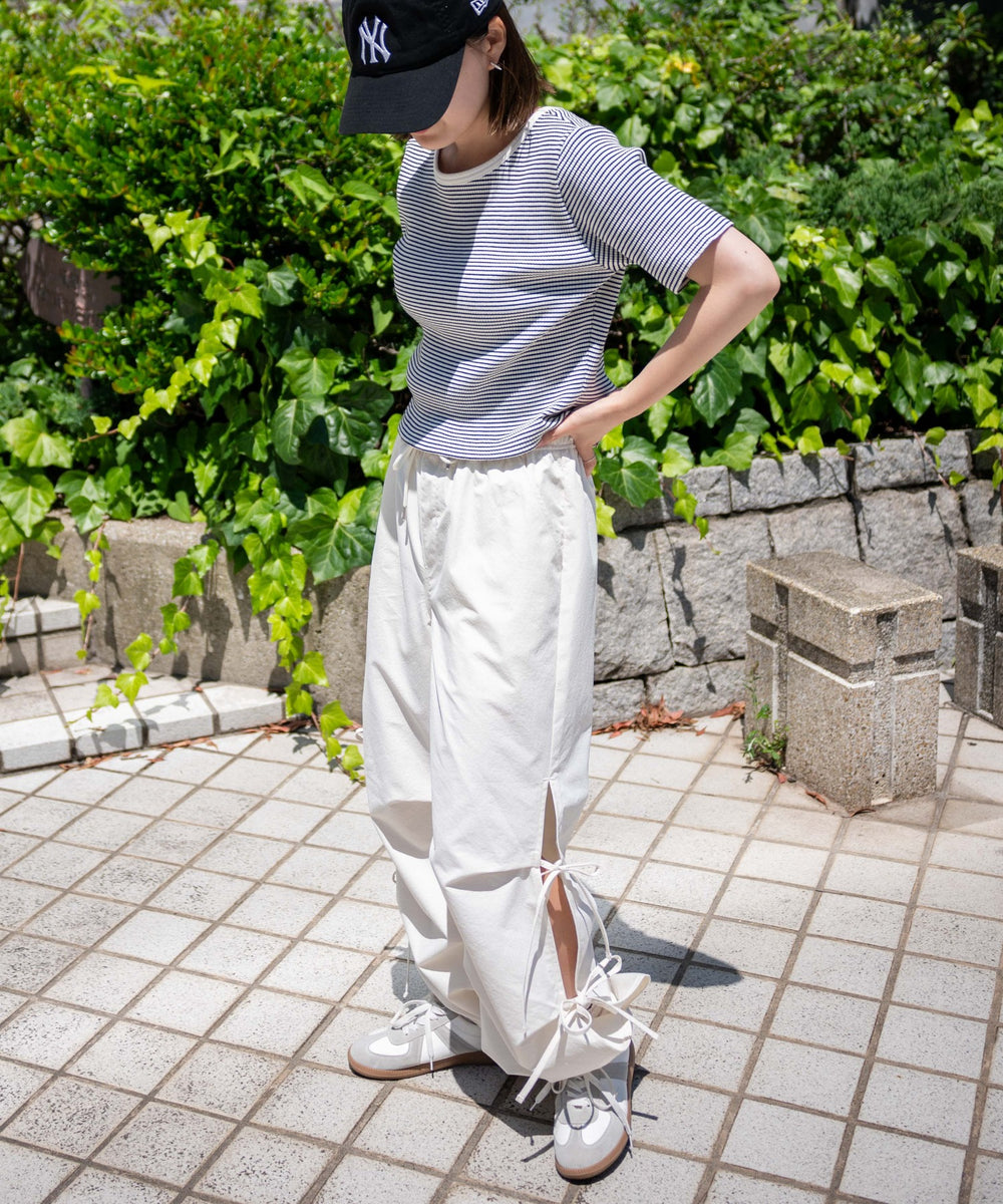 オフホワイト モデル：155cm M着用