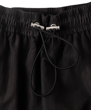 ナイロンティアードロングスカート