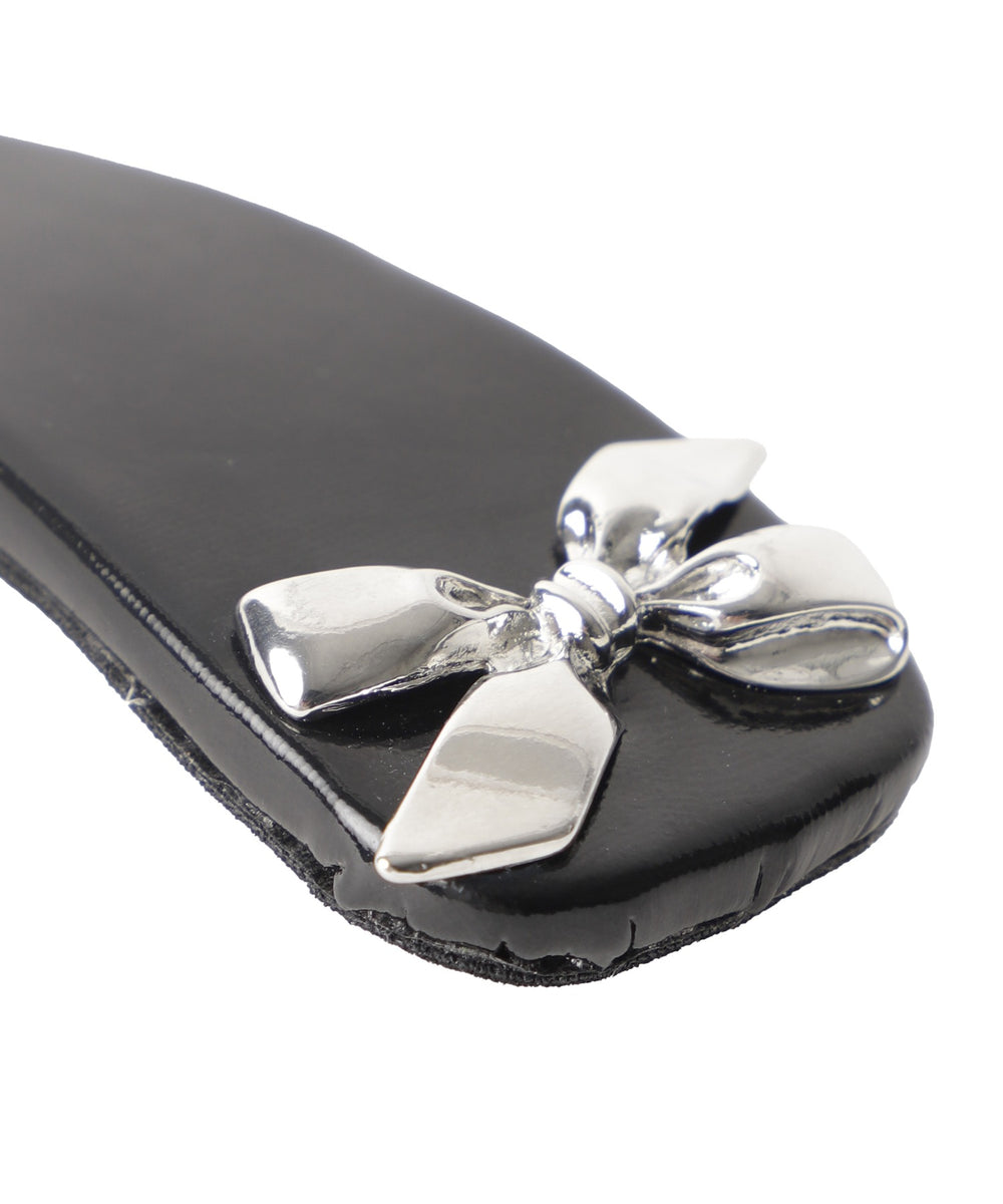 L2Pモチーフパテッドバレッタ