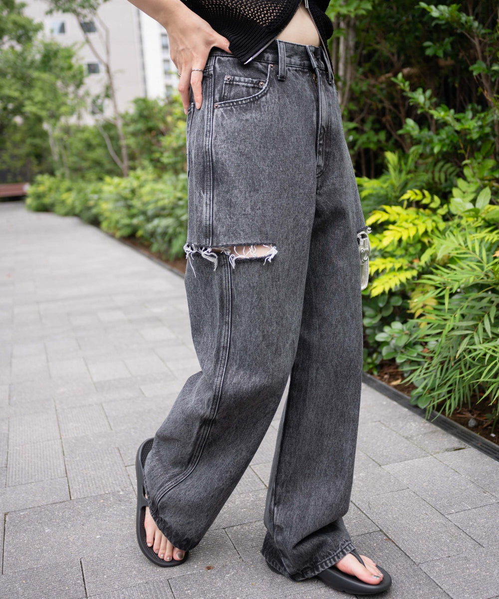 ブラックケミカル モデル：155cm M着用