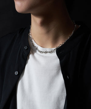 有刺鉄線チェーン（柄4）