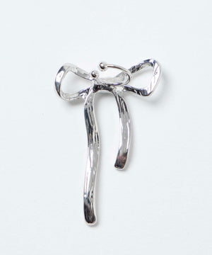 Lメタルリボンイヤカフ