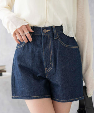 デニム濃色(インディゴ濃)　モデル:161cm M着用