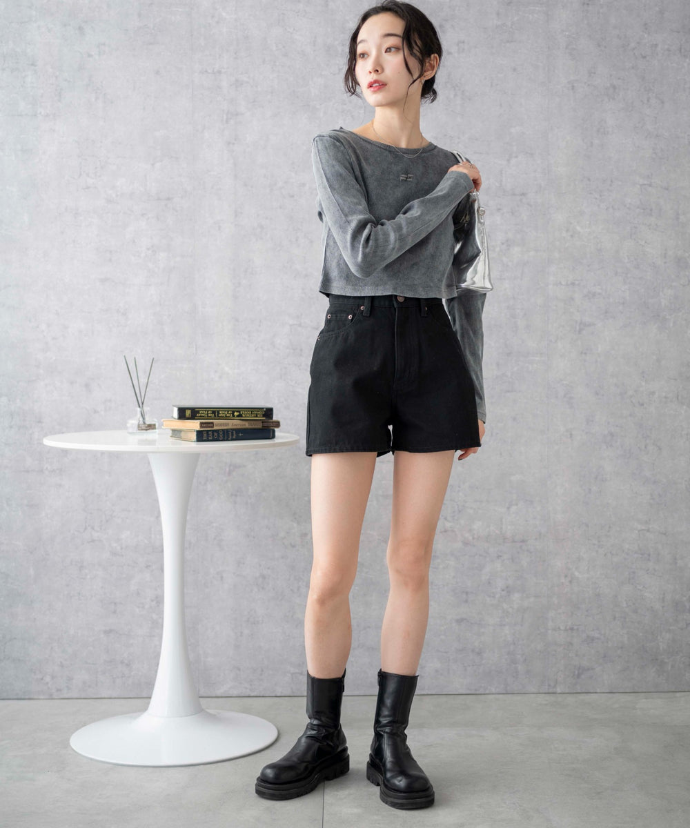 カツラギブラック　モデル:161cm M着用