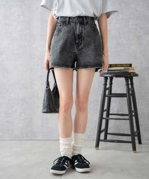 ブラックその他(ブラックケミカル)　モデル:161cm M着用