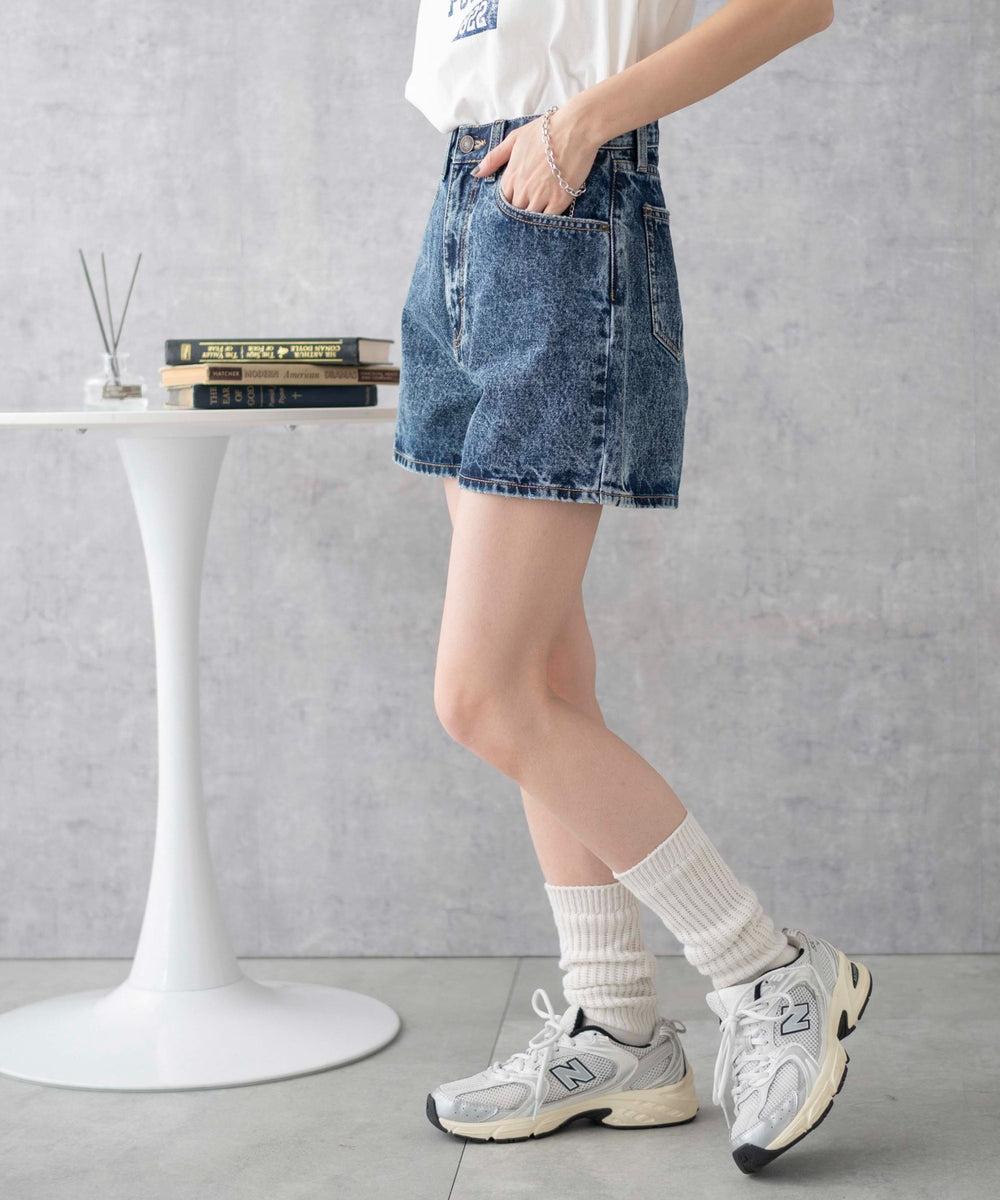 デニム中濃加工色(インディゴケミカル)　モデル:161cm M着用