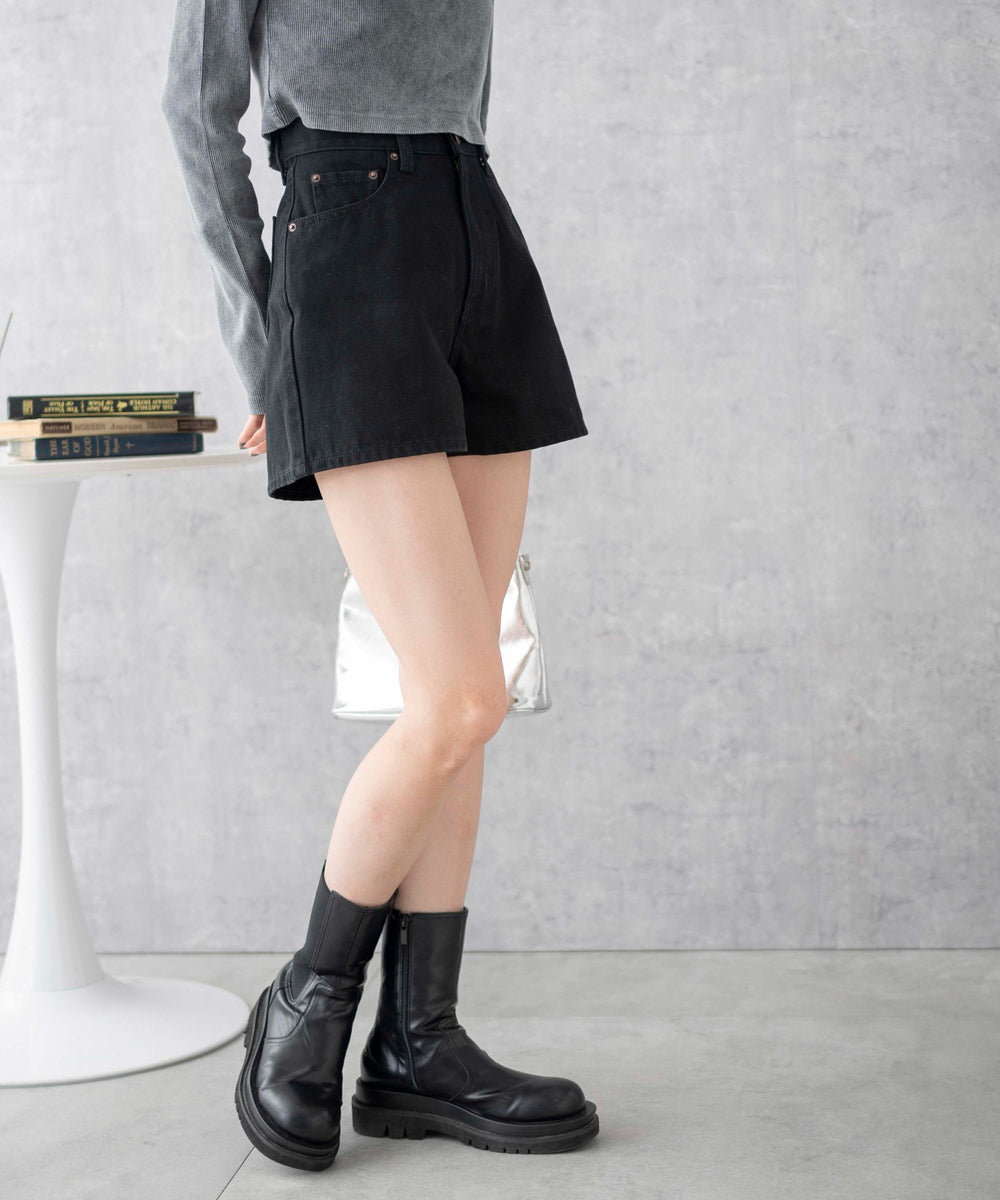 カツラギブラック　モデル:161cm M着用