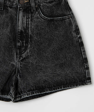 台形デニムショートパンツ