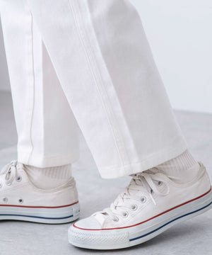 ホワイト　モデル:163cm M着用