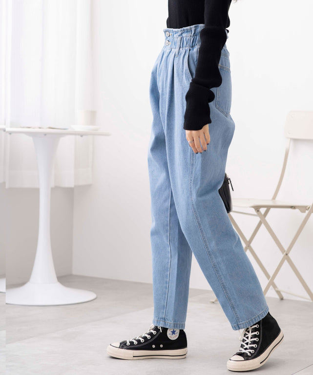 デニム淡色　モデル:163cm M着用