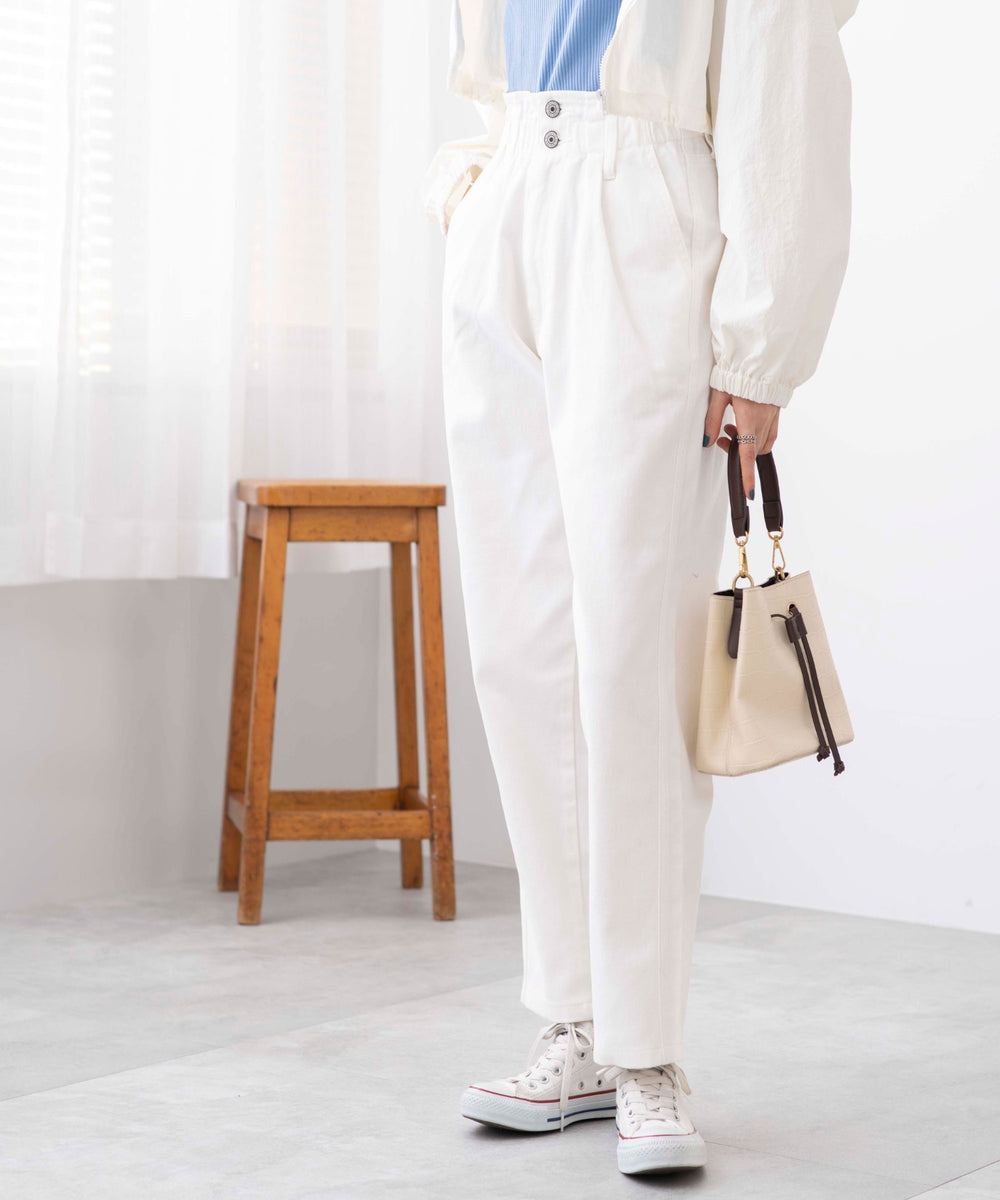 ホワイト　モデル:163cm M着用