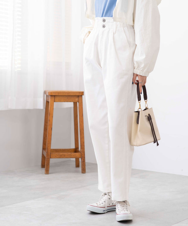 ホワイト　モデル:163cm M着用