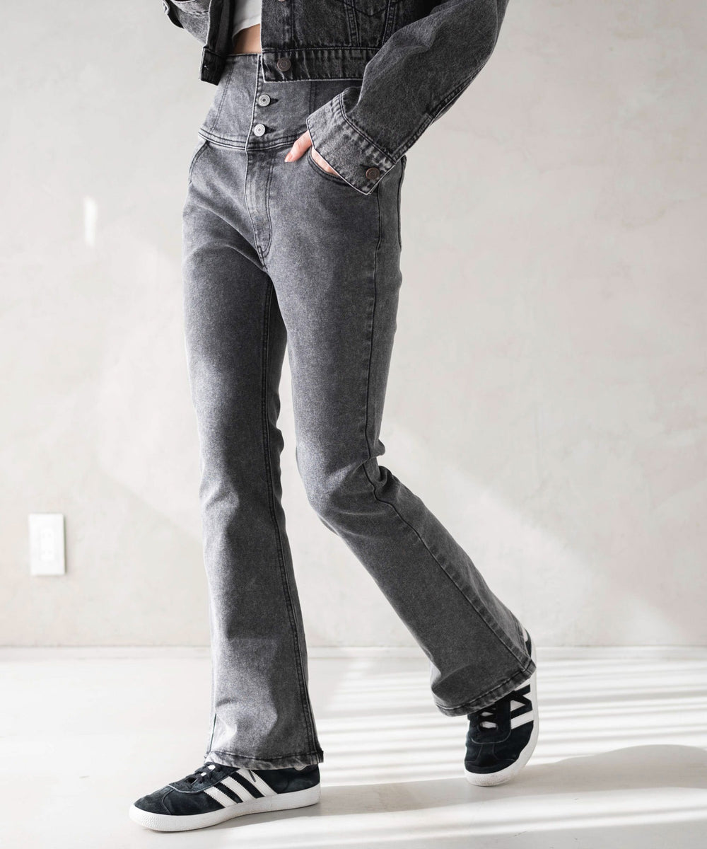 ブラックその他　モデル:161cm M着用