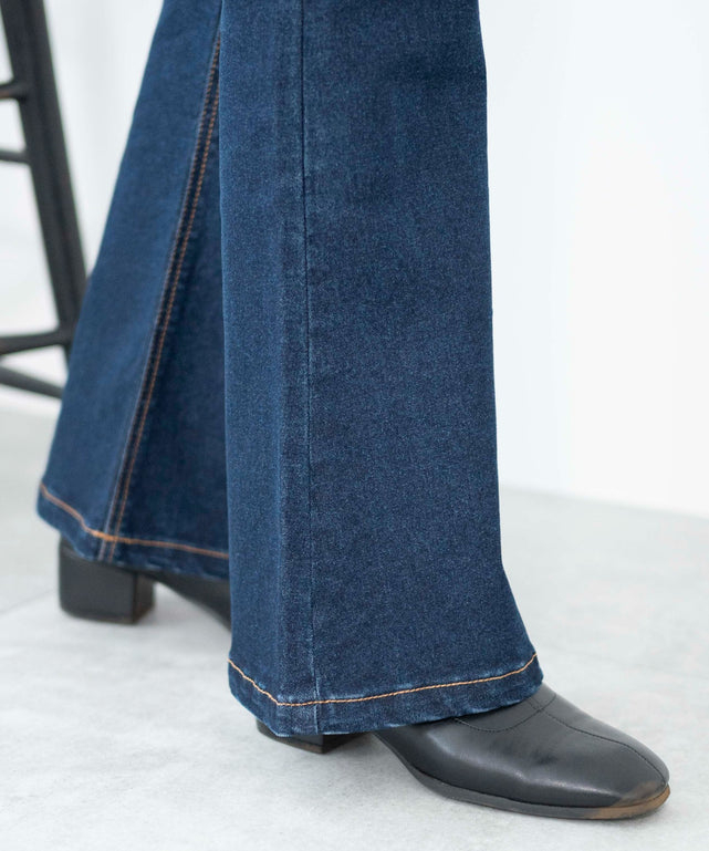 デニム濃色　モデル:161cm M着用