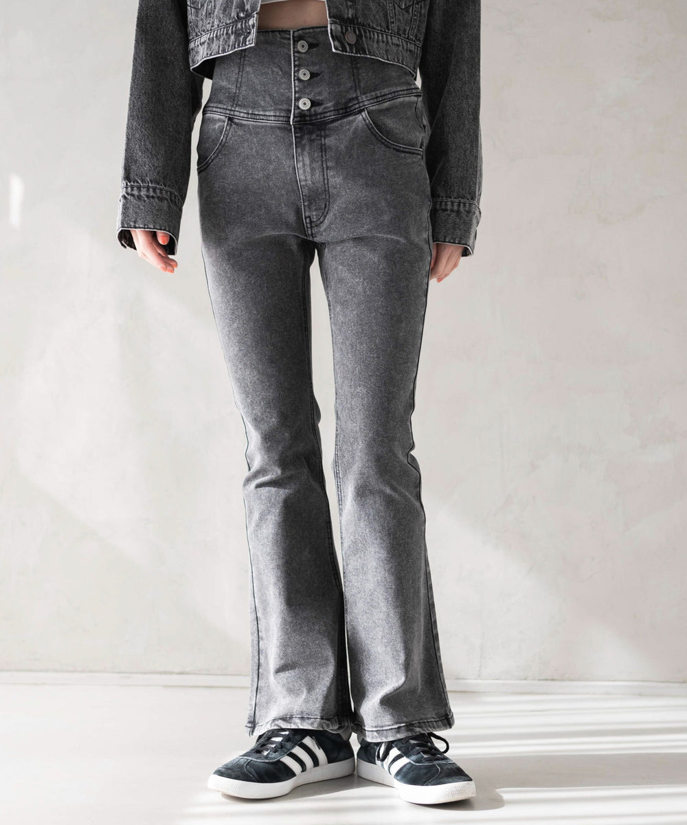 ブラックその他　モデル:161cm M着用