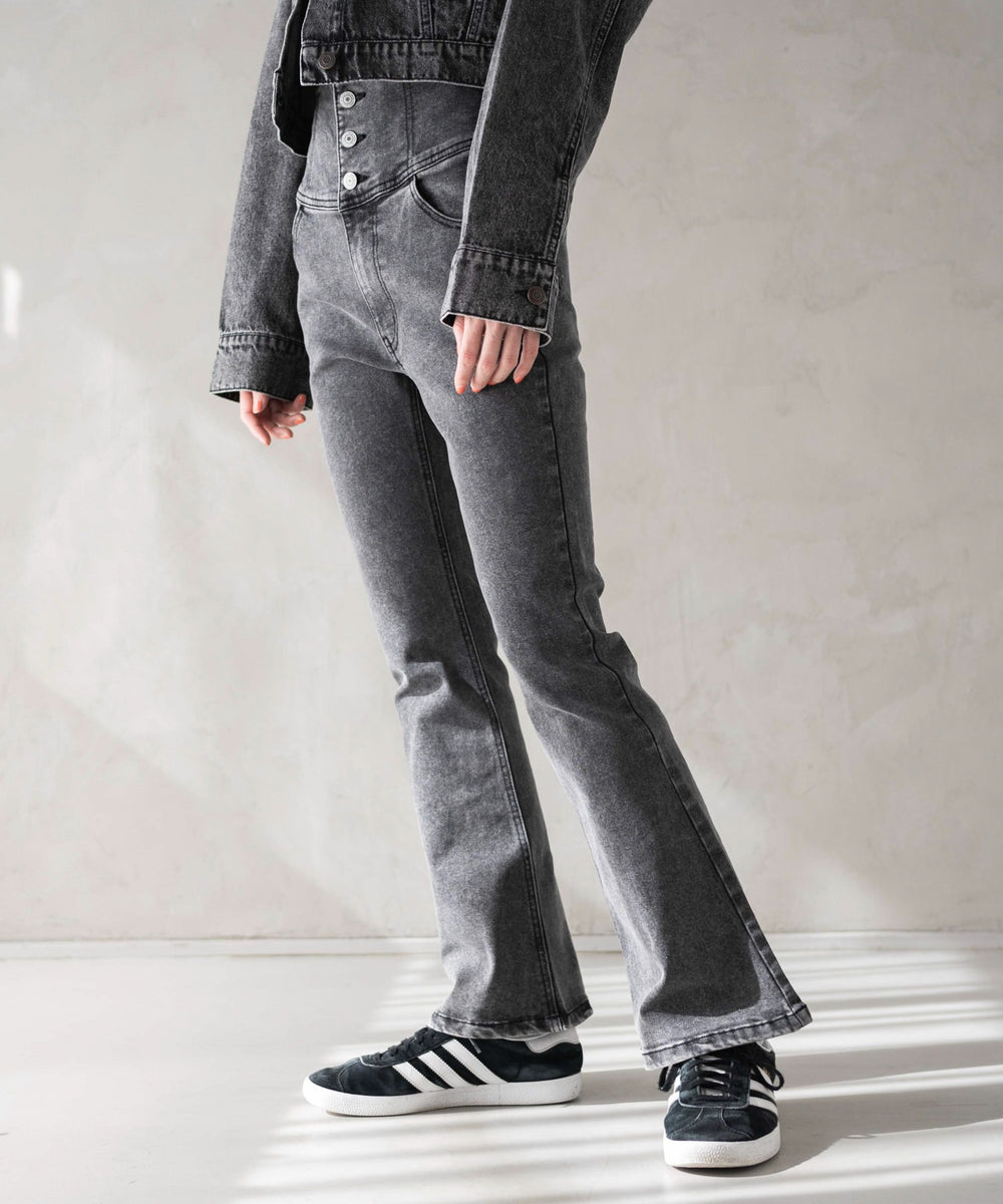 ブラックその他　モデル:161cm M着用