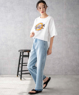 デニム淡色　モデル:161cm M着用