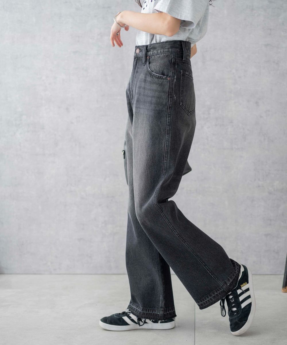 ブラック中濃色　モデル:161cm M着用