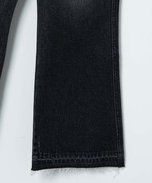 セミフレアデニムパンツ