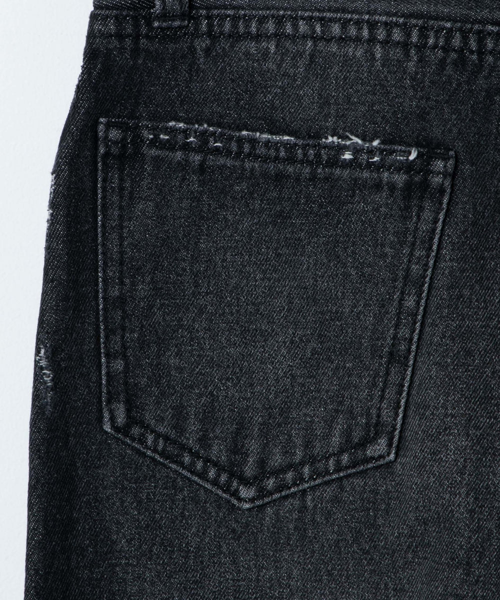 セミフレアデニムパンツ