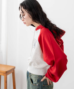 レッド 　モデル:161cm F着用