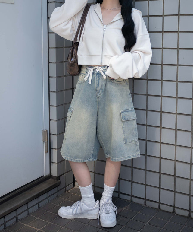 ホワイトアイボリー　モデル:155cm F着用