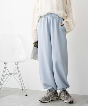 サックス　モデル:161cm M着用