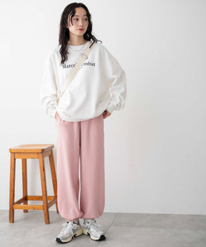 Lピンク　モデル:161cm M着用