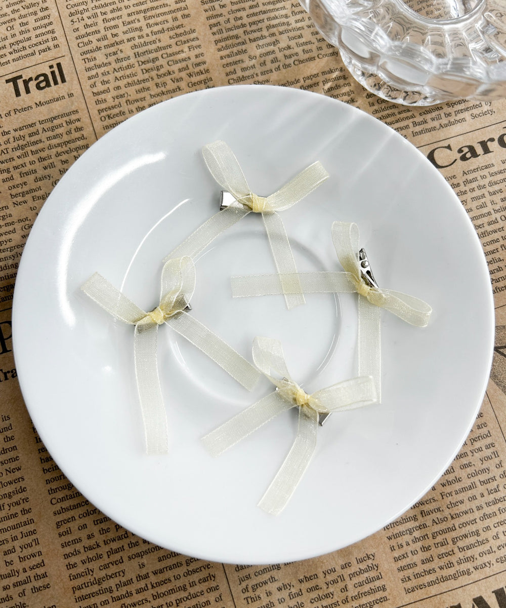 オーガンジーアイボリー（ホワイトアイボリー）