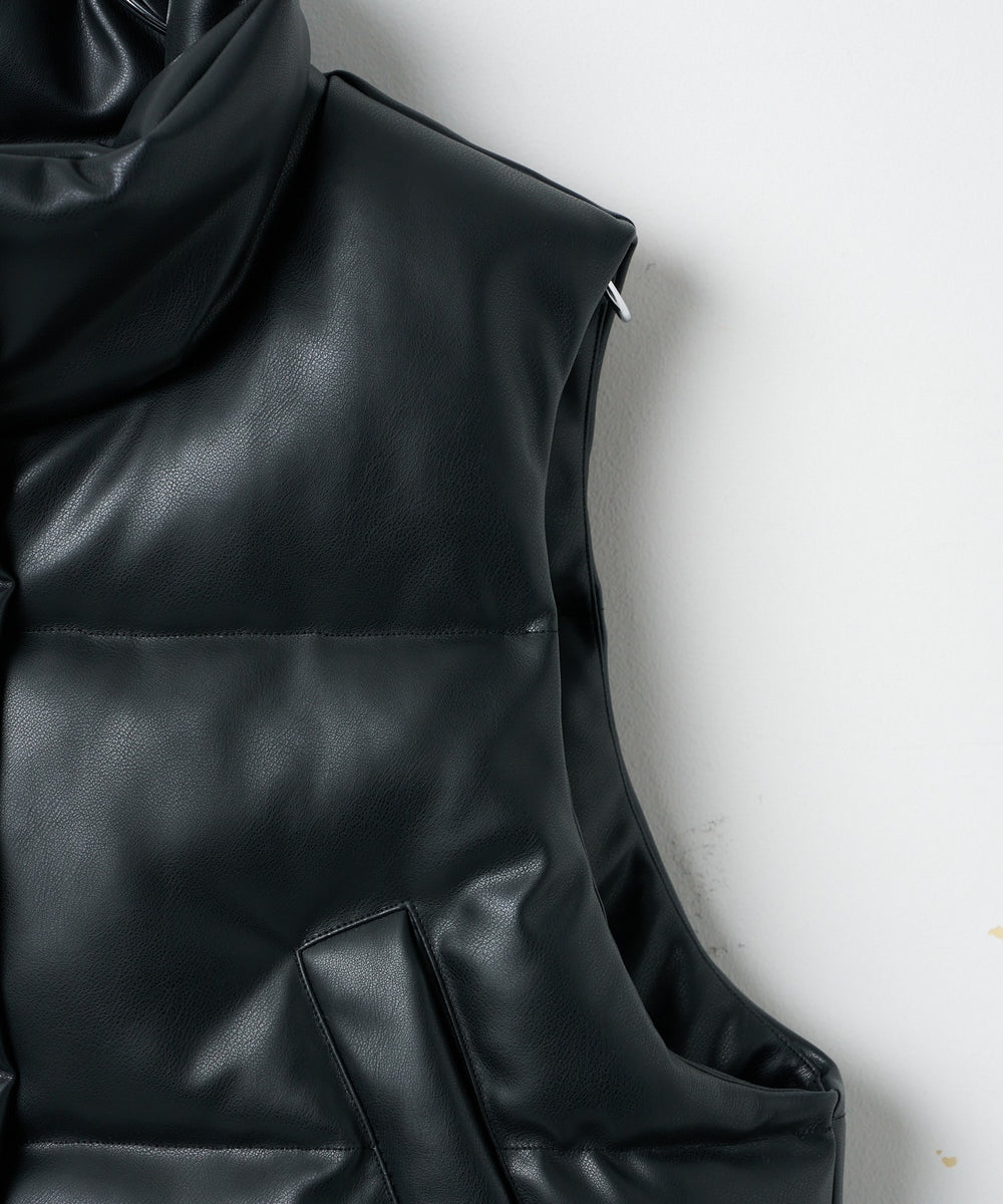 合皮パディングショートベスト