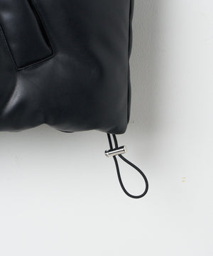 合皮パディングショートベスト