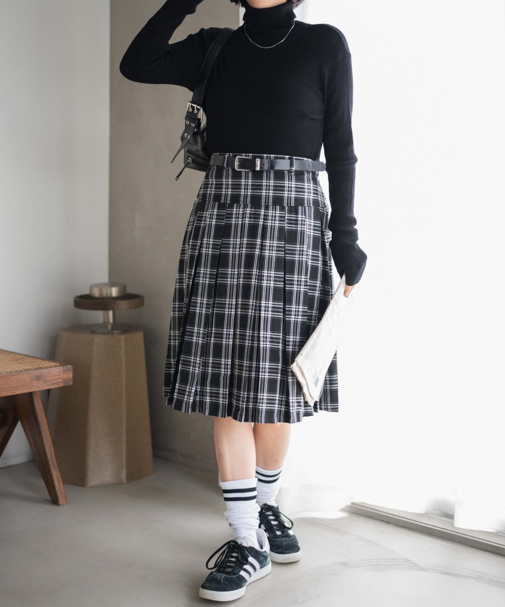 ブラック　モデル:155cm M着用